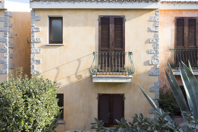 Imagen de los exteriores del Residence Pendra Sardinia Costa del Turchese. Foto 21