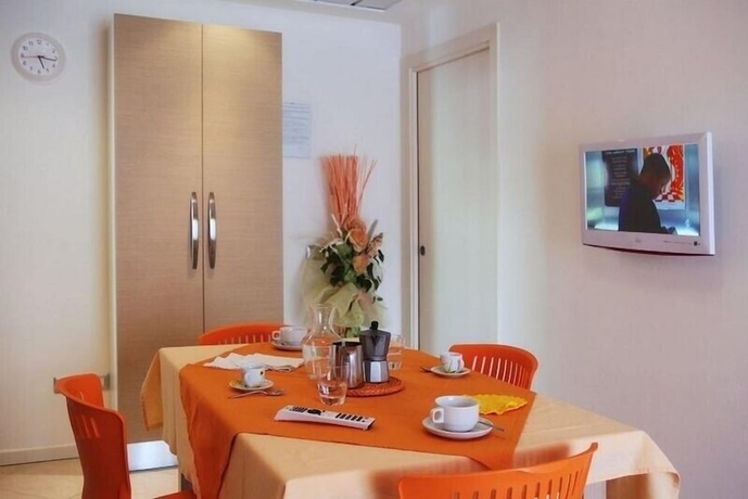 Imagen de la habitación del Residence Perla, Misano Adriatico. Foto 11