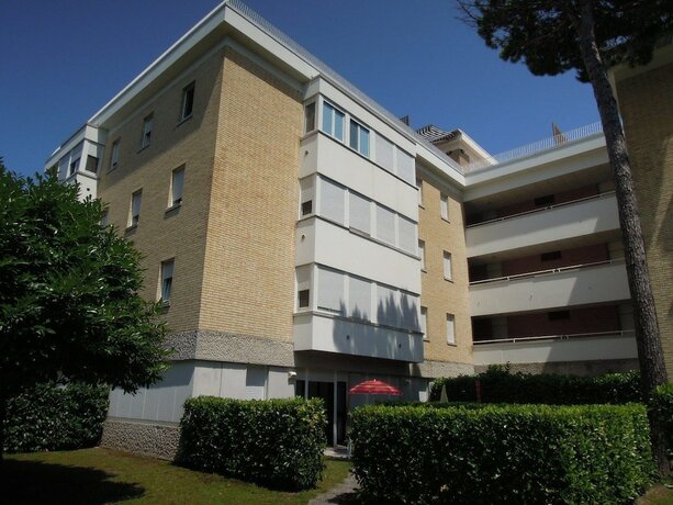 Imagen general del Residence Pineda. Foto 13
