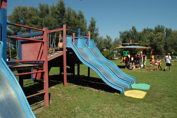 Imagen de los exteriores del Residence Poseidon Club. Foto 3