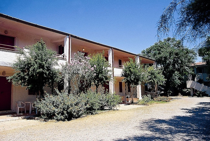 Imagen de los exteriores del Residence Poseidon Club. Foto 4