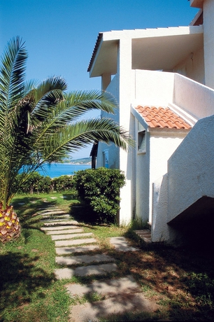 Imagen de los exteriores del Residence Poseidon Club. Foto 6