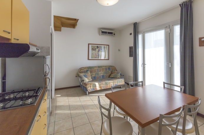 Imagen de la habitación del Residence Robinia Pinetine. Foto 9
