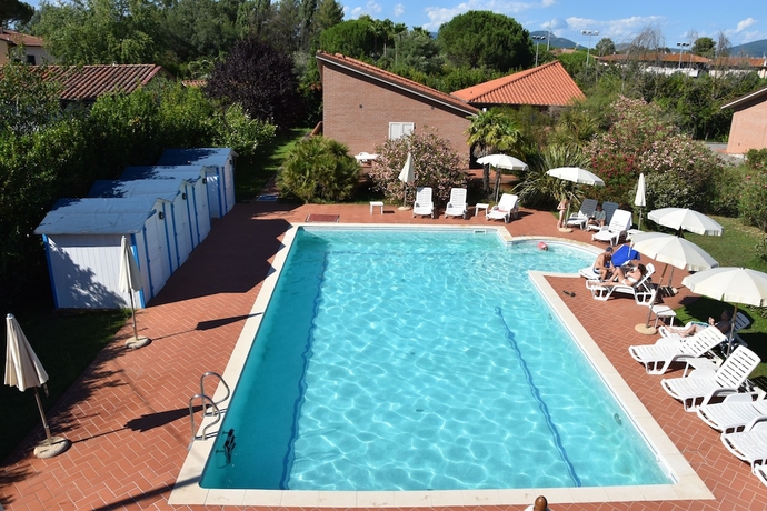 Imagen de la piscina del Residence San Rossore. Foto 18