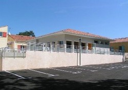 Imagen de la piscina del Residence Saskia. Foto 4