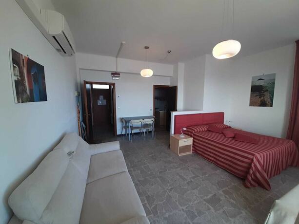 Imagen de la habitación del Residence Sole, ALBENGA. Foto 14