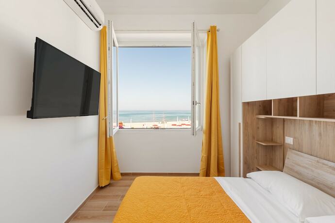 Imagen de la habitación del Residence Torvaianica. Foto 15