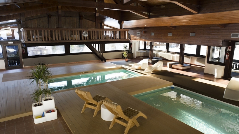 Imagen de la piscina del Residence Valpiccola. Foto 14
