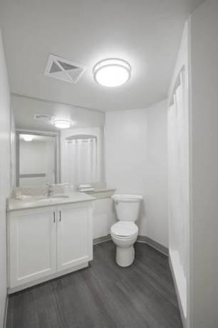 Imagen de la habitación del Residence and Conference Centre - King City. Foto 3