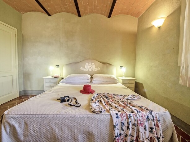 Imagen de la habitación del Residence con piscina a Monteverdi. Foto 16