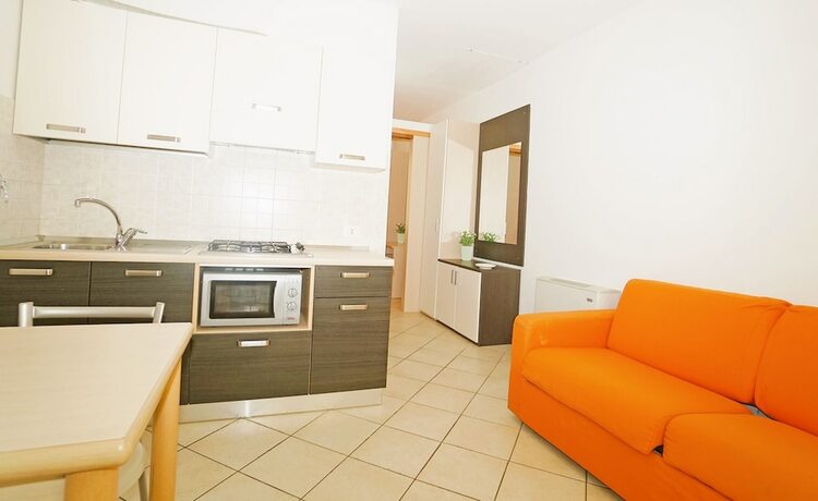 Imagen general del Residence just 600 meters from the beach. Foto 8