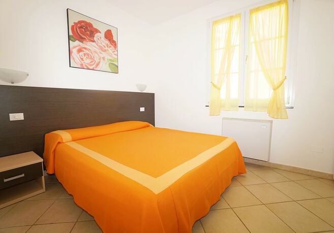 Imagen de la habitación del Residence just 600 meters from the beach. Foto 15
