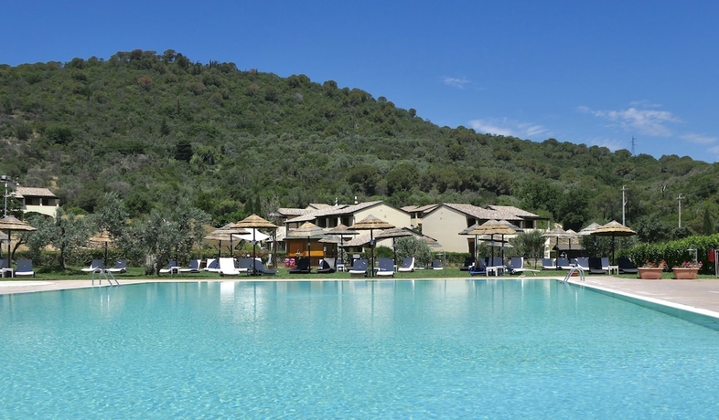 Imagen de la piscina del Residence with pool 4 km from Suvereto. Foto 15