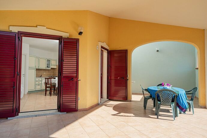 Imagen general del Residence with pool in Cala Girgolu. Foto 3