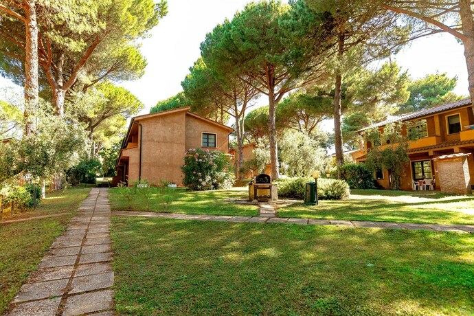 Imagen general del Residence with pool in Guardistallo. Foto 15