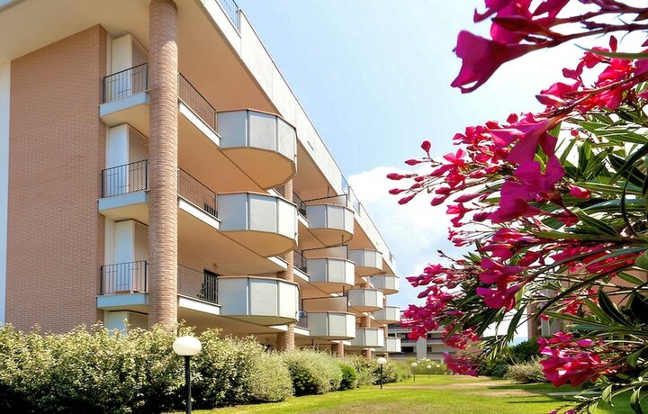 Imagen general del Residence with pool in San Vincenzo. Foto 3