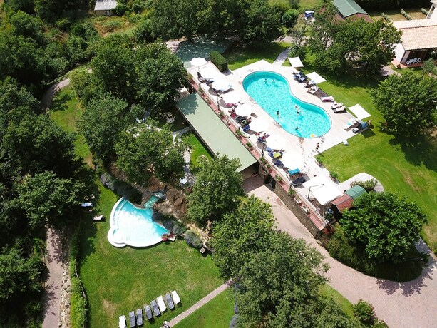 Imagen general del Residence with swimming pool in Sorano. Foto 9