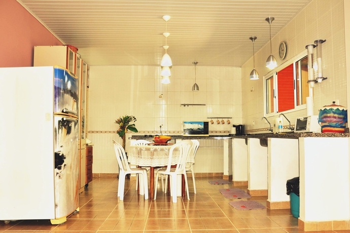 Imagen de los interiores del Residencial E Pousada Evelina. Foto 9