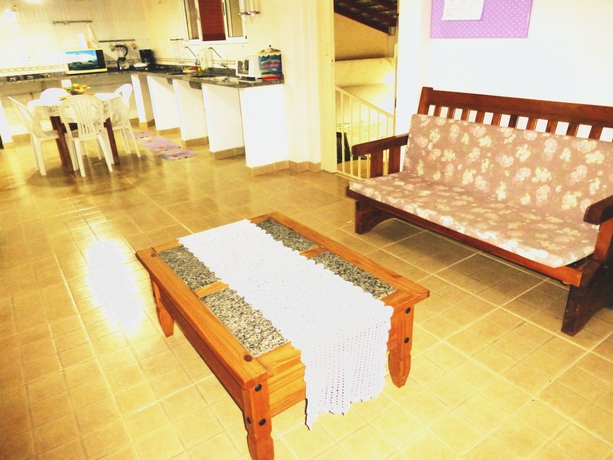 Imagen de los interiores del Residencial E Pousada Evelina. Foto 10