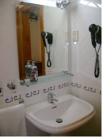 Imagen de la habitación del Residencial Moeda. Foto 4