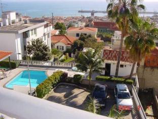 Imagen general del Residencial Pina. Foto 6