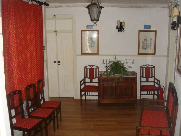 Imagen de los interiores del Residencial Uni&atilde;o, Tomar. Foto 14