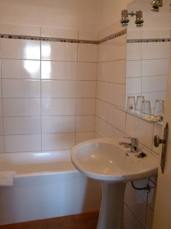 Imagen de la habitación del Residencial Uni&atilde;o, Tomar. Foto 7