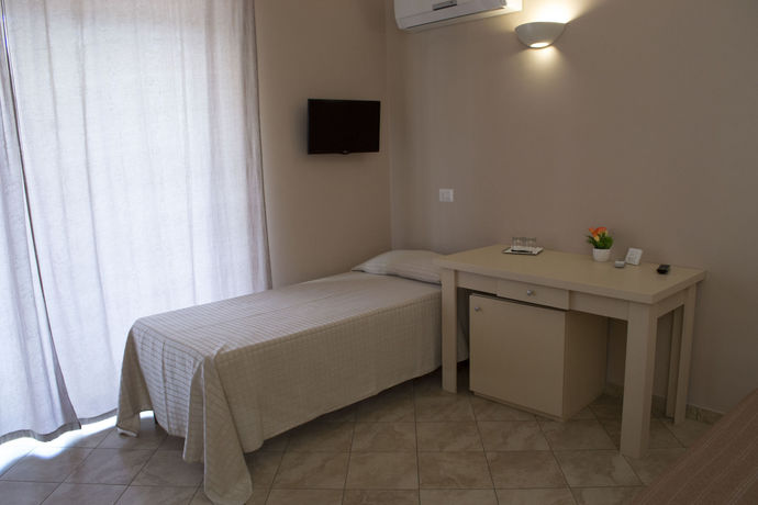 Imagen de los exteriores del Residenza Borgo Italico. Foto 9