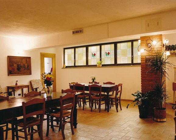 Imagen del bar/restaurante del Residenza Camelia. Foto 4