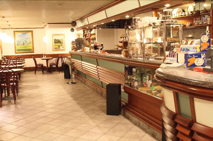 Imagen del bar/restaurante del Residenza Del Sole. Foto 8