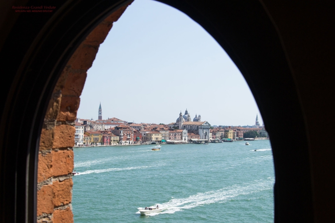 Imagen de los exteriores del Residenza Grandi Vedute. Foto 16