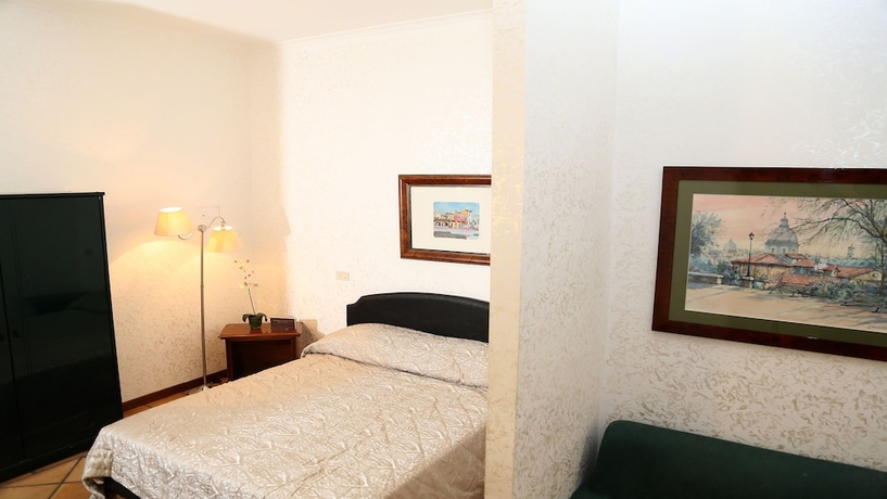 Imagen de la habitación del Residenza Monti. Foto 7