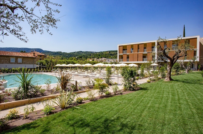 Imagen de los exteriores del Residenza Olivo. Foto 15