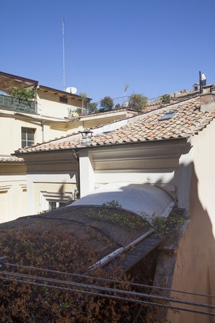 Imagen de los exteriores del Residenza San Pantaleo. Foto 12