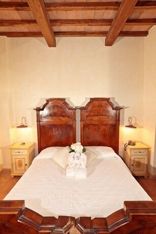 Imagen de la habitación del Residenza d\'Epoca San Pietro Sopra le Acque. Foto 14