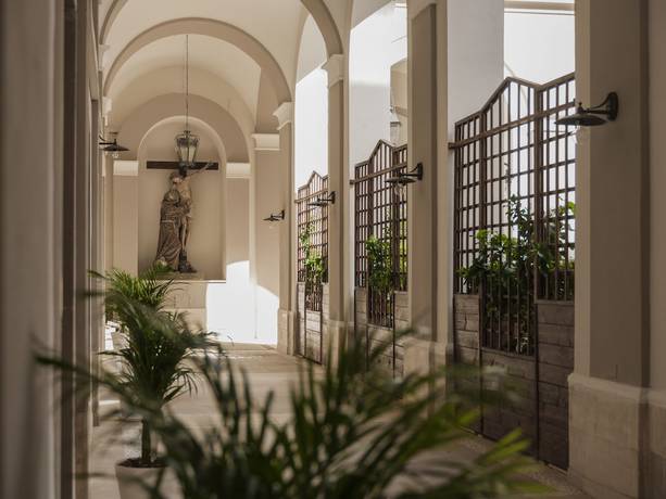 Imagen de los interiores del Residenza d\'epoca Chiostro San Francesco. Foto 20