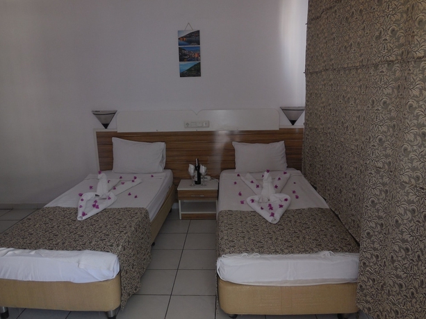 Imagen de la habitación del Resitalya Hotel. Foto 7