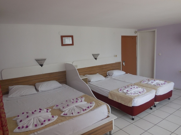 Imagen de la habitación del Resitalya Hotel. Foto 11