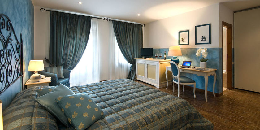 Imagen de los exteriores del Resort And Spa Fattoria Di Vibio. Foto 11