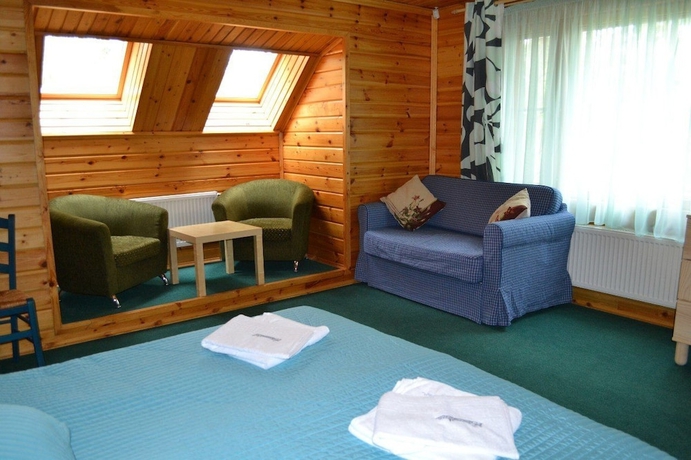 Imagen de la habitación del Resort Green Village. Foto 14