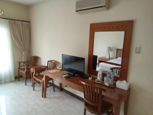 Imagen general del Resort Prima Cipayung. Foto 6