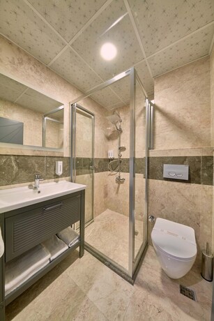 Imagen de la habitación del Rest By Dedeman Karabuk. Foto 17