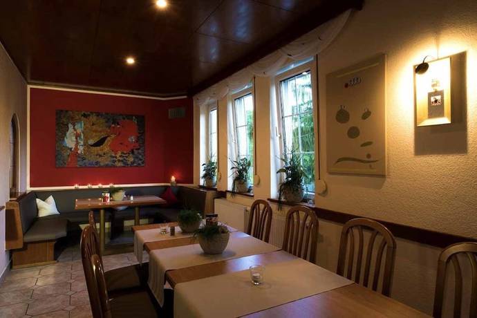 Imagen del bar/restaurante del Restaurant and Pension Wirtamberg. Foto 5