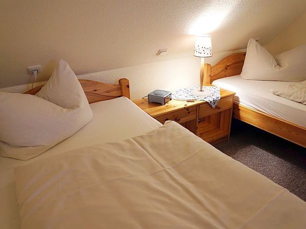 Imagen de los exteriores del Restaurant und Pension Zur Wildgans. Foto 17