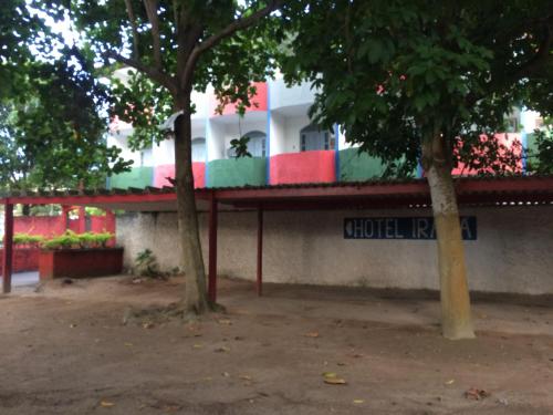 Imagen general del Restaurante E Hotel - Iraja. Foto 7