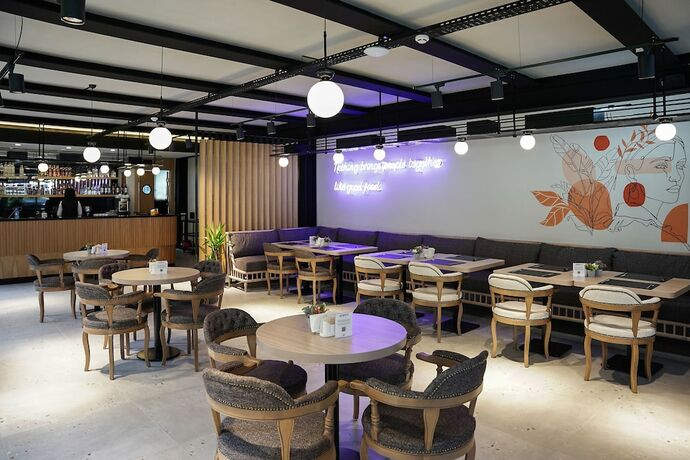 Imagen del bar/restaurante del Resun Hotel Ankara. Foto 13