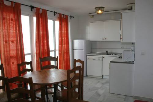 Imagen de la habitación del Retama Golf N&ordm; 55 by Fontanilla Del Mar Holidays Rentals. Foto 2