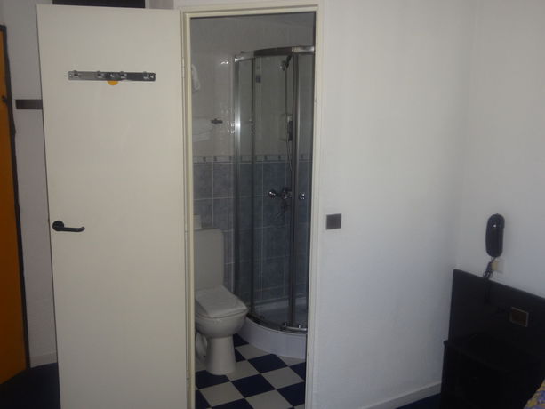 Imagen de la habitación del Rev'hotel Coigni&egrave;res. Foto 5