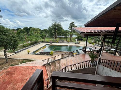 Imagen general del Revolution Kanchanaburi Adventure HQ. Foto 14