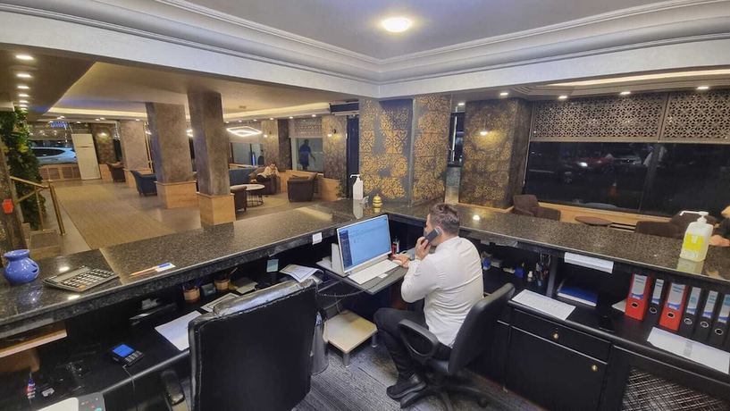 Imagen de los interiores del Rhisos Gold Otel. Foto 14
